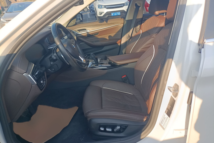 宝马5系 2020款 530Li 尊享型 豪华套装局部细节19