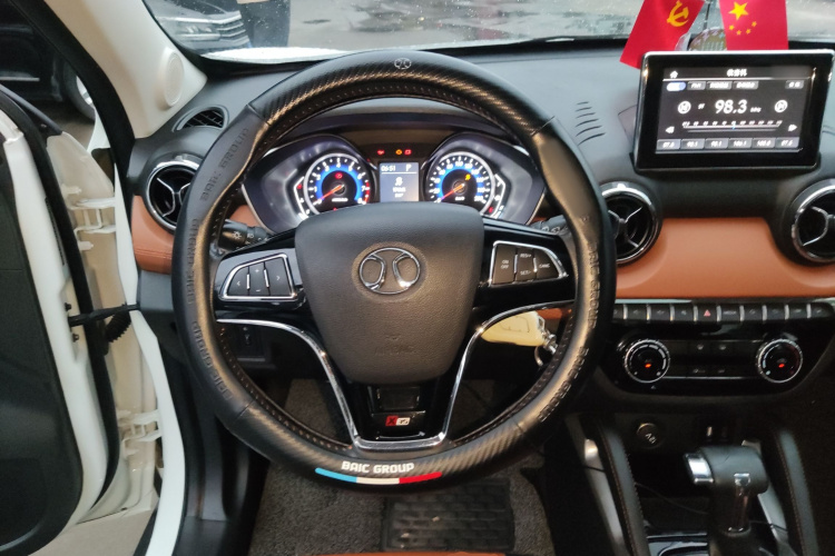 北京汽车 绅宝X35 2016款 1.5L 自动豪华版中控内饰13