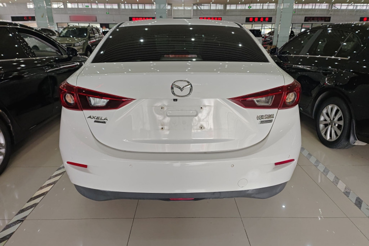 马自达3 昂克赛拉 2014款 三厢 1.5L 自动豪华型车身外观6004