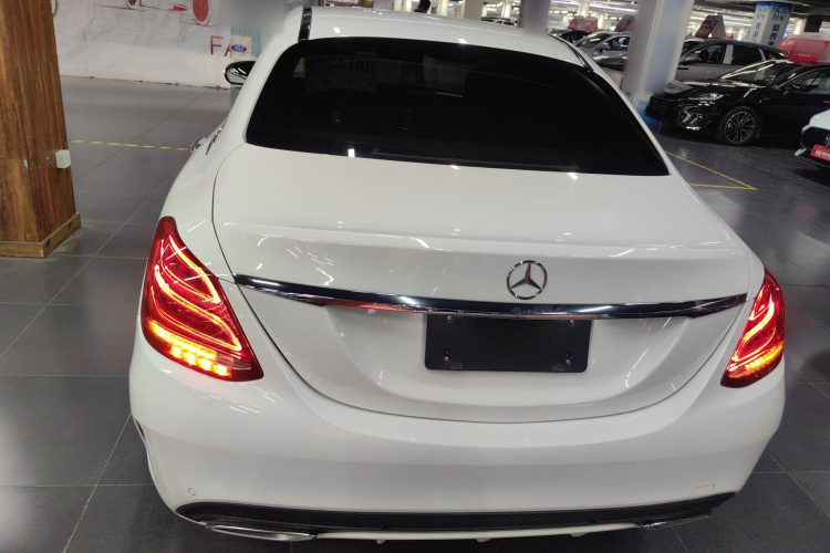 奔驰C级 2018款 C 180 L 时尚型运动版车身外观6004