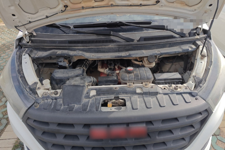 金杯 金海狮 2021款 1.5L 客车工程狮 7座局部细节24