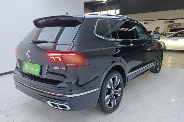 大众 途观L 2023款 330TSI 自动两驱R-Line旗舰版车身外观7