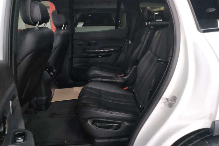 蔚来ES8 2020款 580KM 六座版中控内饰7004