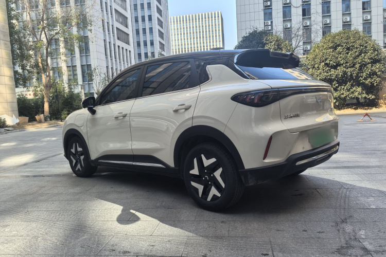 五菱汽车 缤果S 2025款 430km 旗舰款车身外观6005