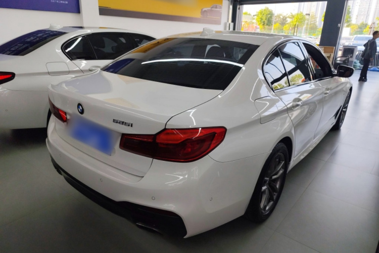 宝马5系(进口) 2018款 525i M运动套装车身外观6005