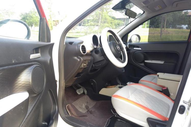 欧拉黑猫 2019款 351km 女神版中控内饰7002