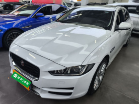 捷豹XEL 2019款 2.0T 200PS 尊享版