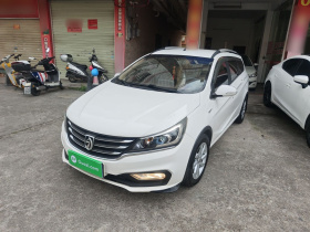 宝骏310W 2017款 1.5L 手动时尚型 国V