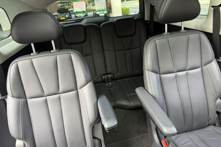 蔚来ES8 2020款 415KM 签名版 六座版中控内饰7007