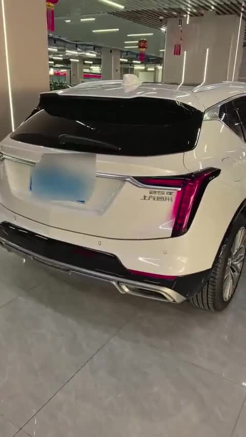 凯迪拉克GT4 2023款 25T 豪华型讲解1