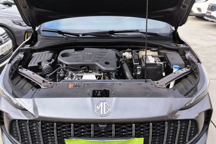 名爵 MG5 2025款 300TGI 全球旗舰版机舱底盘24