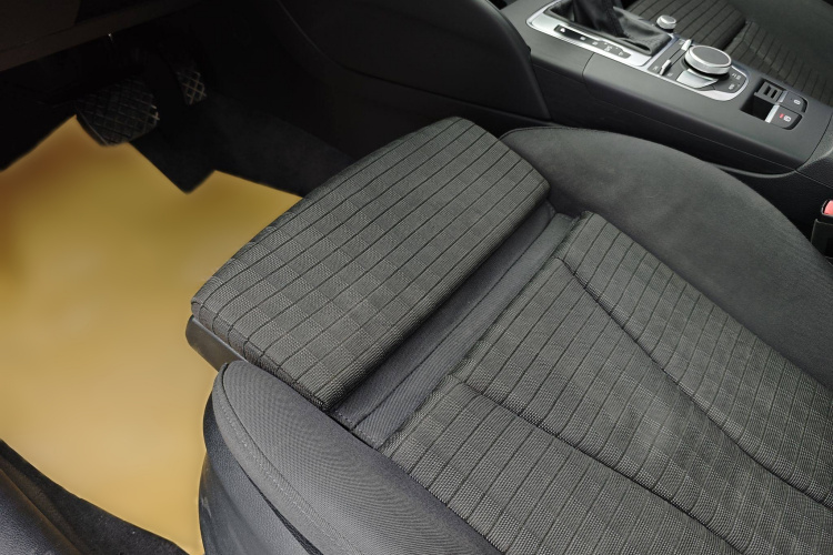 奥迪A3 2017款 Limousine 40 TFSI 运动型中控内饰7012