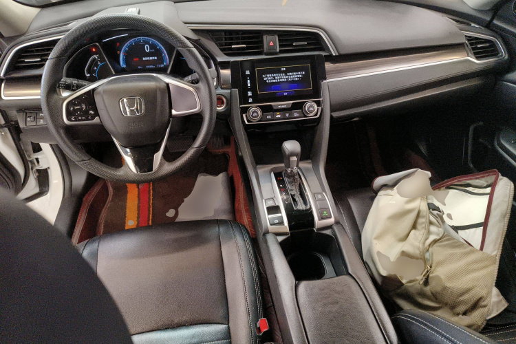 本田 思域 2019款 220TURBO CVT劲动版 国VI中控内饰7002