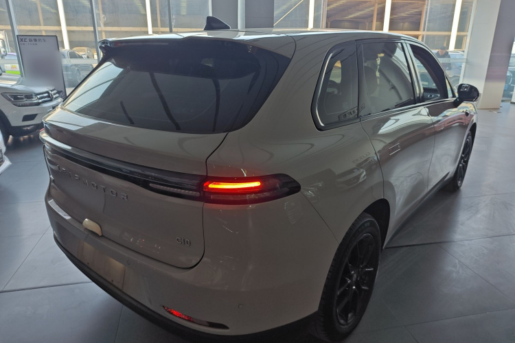 零跑汽车 零跑C10 2024款 530舒享版车身外观7