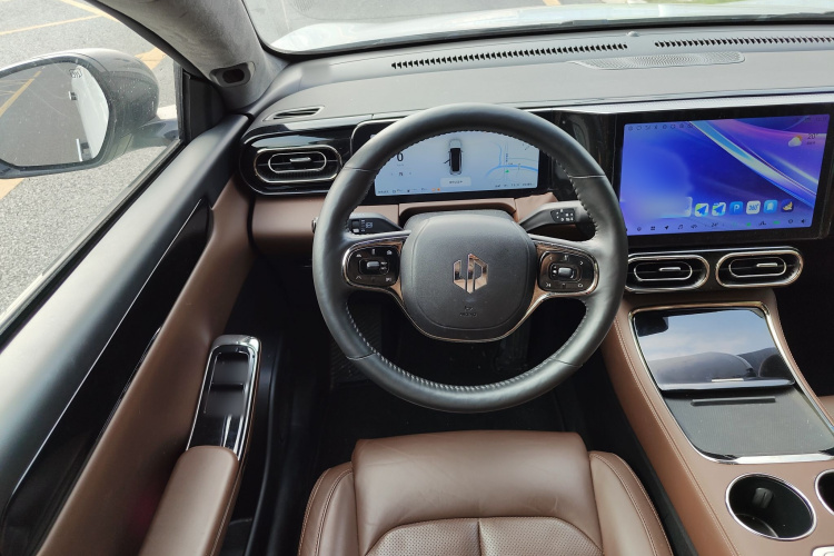 零跑汽车 零跑C01 2023款 增程 316 智享版局部细节13