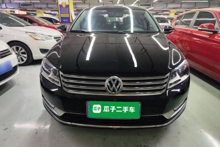 大众 迈腾 2013款 1.8TSI 领先型车身外观2