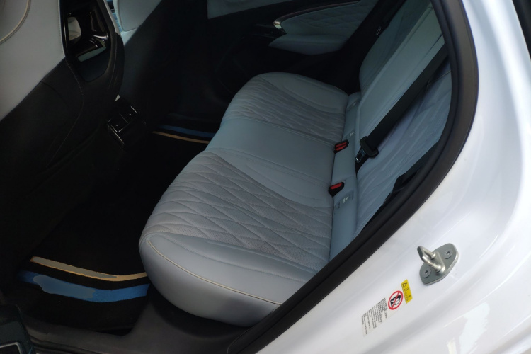 比亚迪 海豹 2022款 700km 长续航后驱版中控内饰21