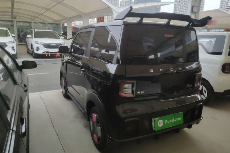 吉利银河 2025款 210km 熊猫卡丁车身外观4