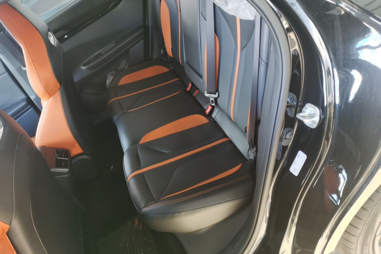 长安UNI-V 2024款 1.5T 尊贵运动型中控内饰21