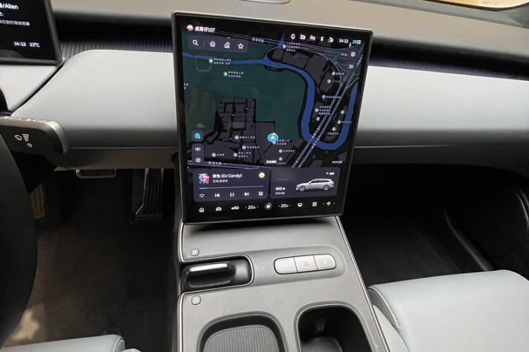 蔚来ET5T 2023款 75kWh Touring中控内饰7002