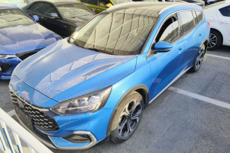 福特 福克斯 2021款 猎装版 EcoBoost 180 自动猎潮型