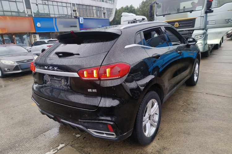 魏牌 VV5 2020款 1.5T 两驱颜先锋车身外观6005