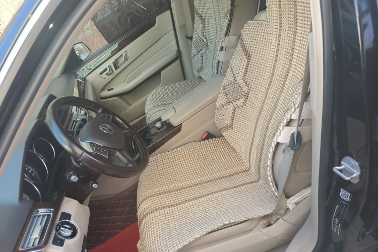 奔驰E级 2015款 E 200 L中控内饰19