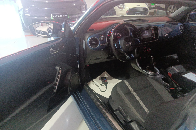 大众 甲壳虫 2017款 180TSI 宜乐版中控内饰20