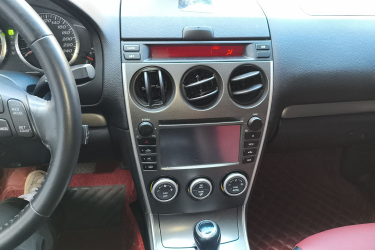 马自达6 2015款 2.0L 自动时尚型局部细节16