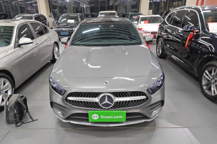 奔驰A级 2021款 A 200 L 运动轿车时尚型车身外观6001