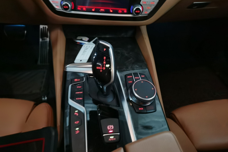 宝马6系GT 2019款 630i M运动套装局部细节18