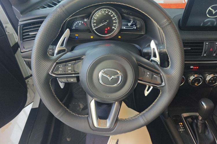 马自达CX-4 2020款 2.0L 自动两驱蓝天活力版中控内饰13