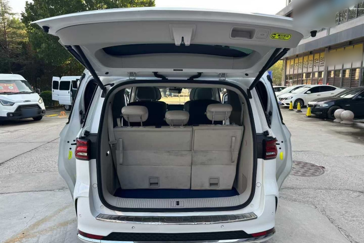 荣威iMAX8 2021款 400TGI Supreme系列至尊版局部细节23