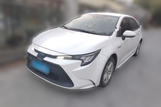 丰田 雷凌 2022款 双擎 1.8H E-CVT领先版