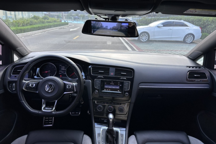 大众 高尔夫 2016款 1.4TSI 自动R-Line中控内饰7008