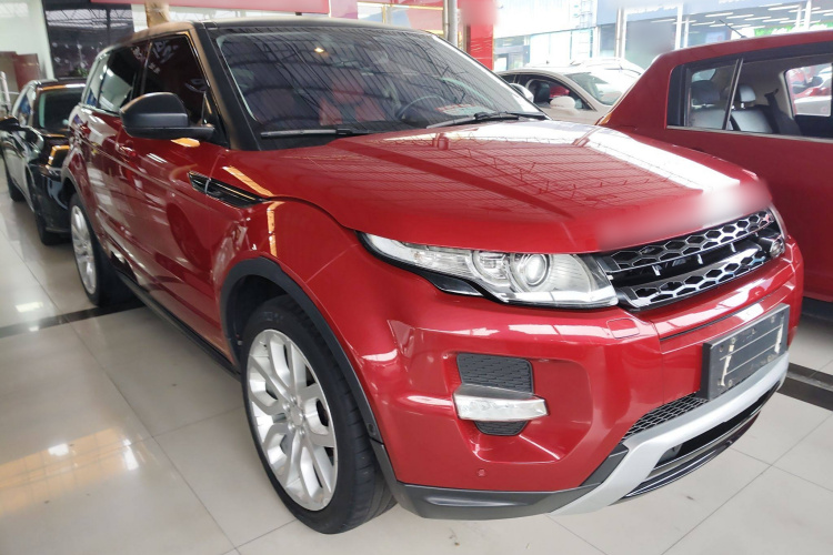 路虎 揽胜极光(进口) 2015款 2.0T 5门耀动版车身外观6002