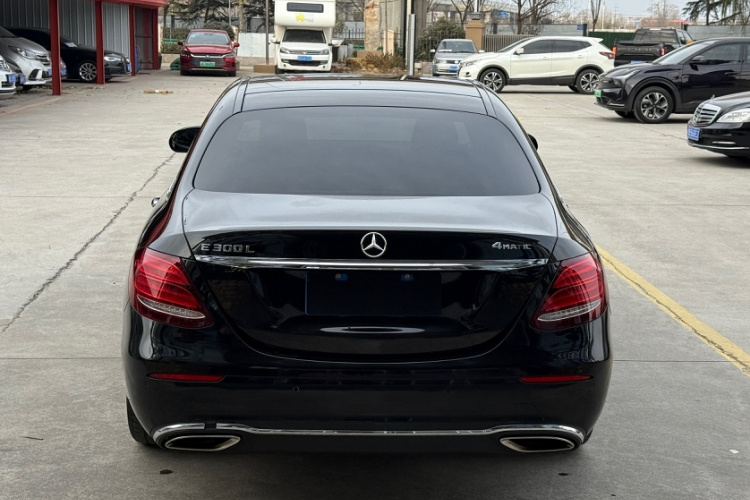 奔驰E级 2018款 改款 E 300 L 时尚型车身外观6004