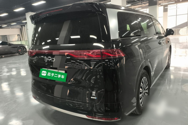 比亚迪 夏 2025款 DM-i 1.5T 180km 超越型车身外观7