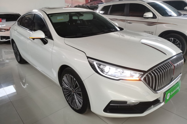 红旗H5 2022款 经典款 改款 1.5T DCT旗韵版车身外观3