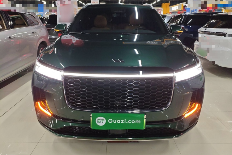 理想汽车 理想ONE 2021款 增程6座版车身外观2