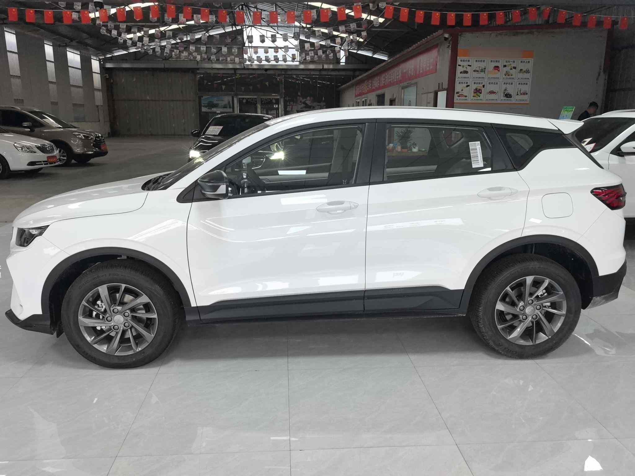 吉利汽车 缤越 2025款 1.5L CVT 超能(4)