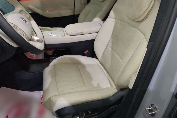 蔚来ES6 2023款 75kWh局部细节19