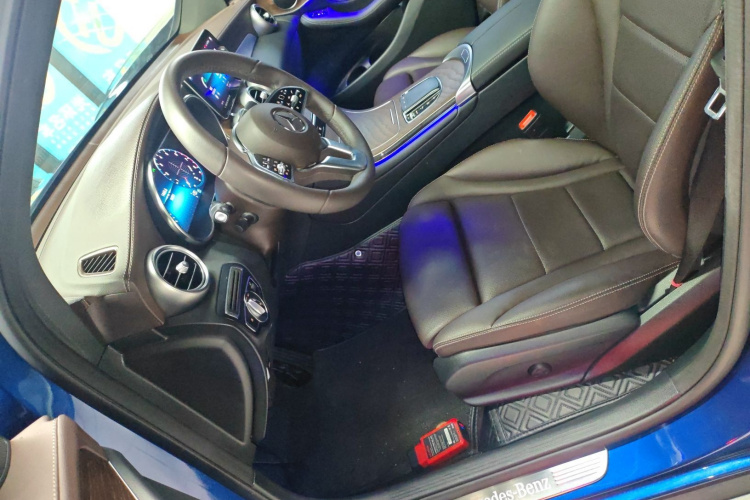 奔驰GLC 2022款 改款二 GLC 260 L 4MATIC 豪华型局部细节19