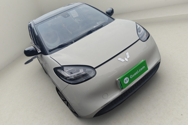 五菱汽车 五菱缤果 2023款 333km 灵犀互联+款车身外观3