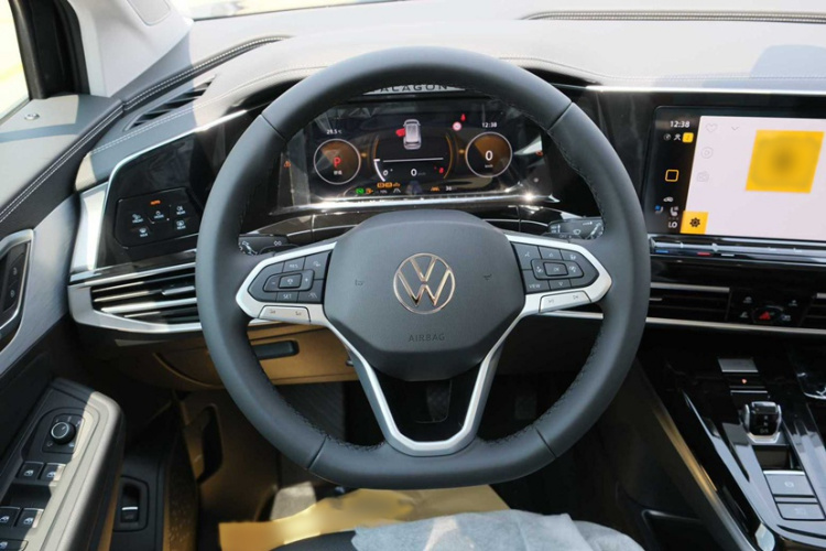 大众 揽境 2025款 380TSI 四驱豪华佳境Pro  众享款 6座中控内饰7002