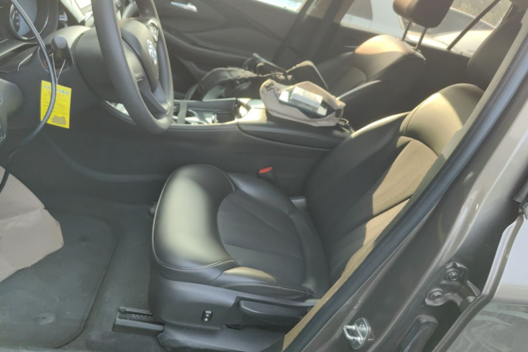 别克 昂科威 2017款 20T 两驱技术型中控内饰19