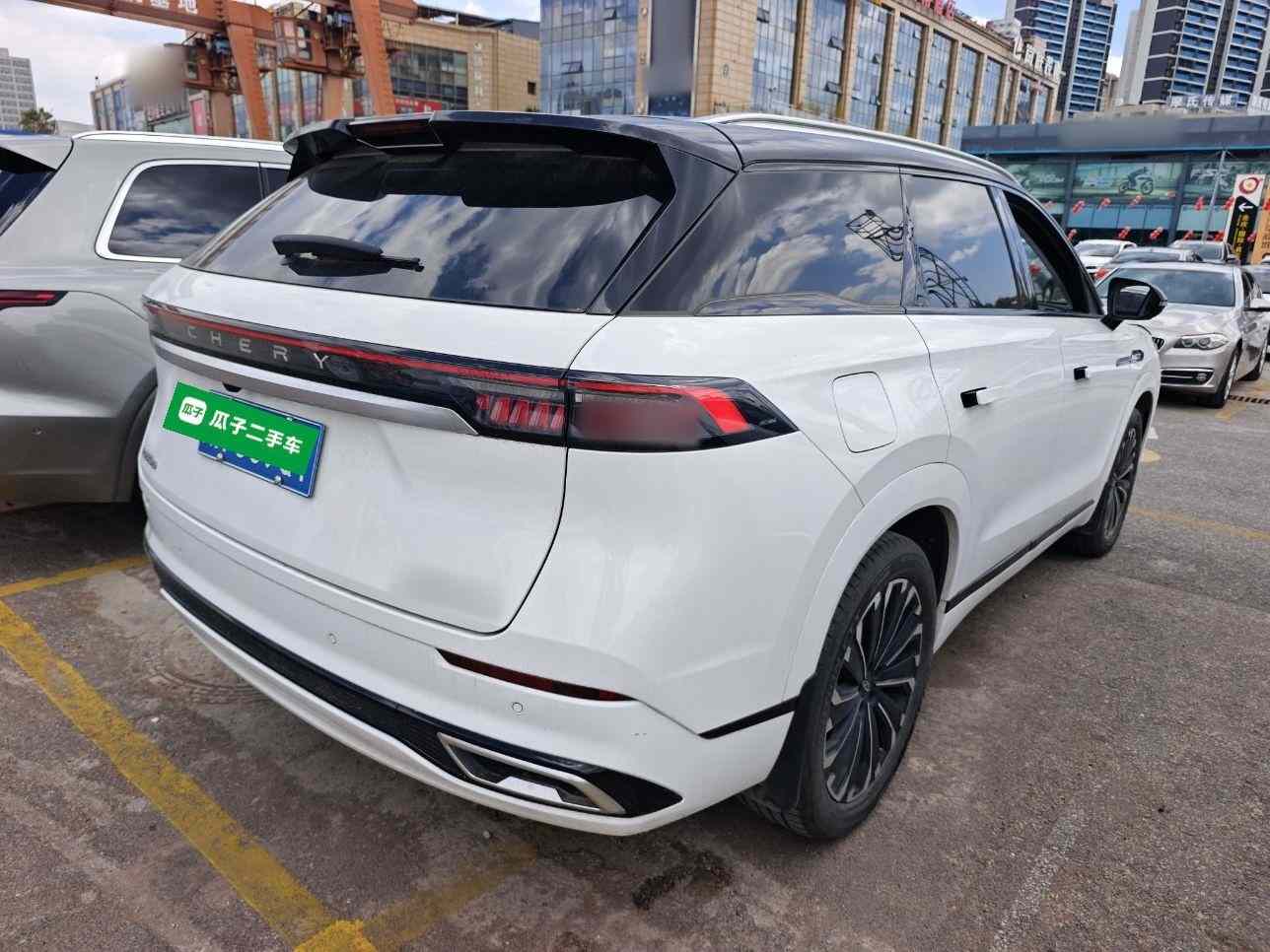 奇瑞 瑞虎9 2023款 2.0T 双离合两驱豪华版 5座(4)