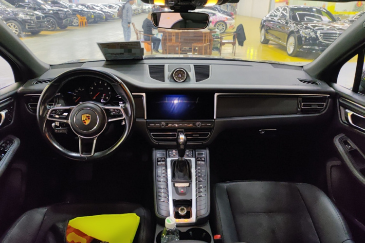 保时捷 2020款 Macan 2.0T中控内饰12