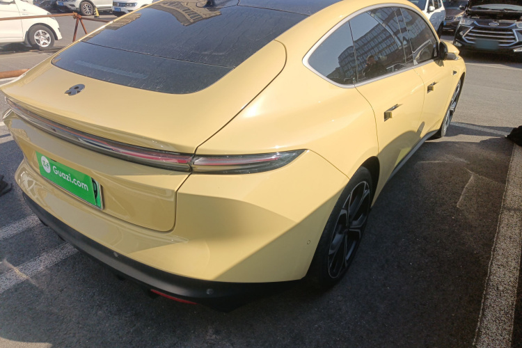 蔚来ET5 2022款 75kWh车身外观6005