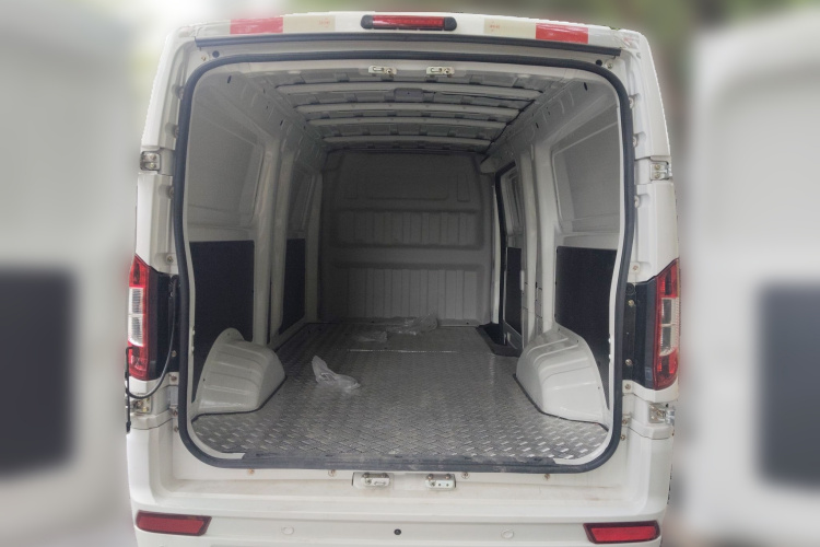 东风 御风EM27 2024款 EM27L 亿纬动力 41.86kWh局部细节23